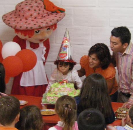 blowing-the-cake
